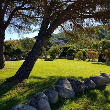 게스트하우스 Les Jardins De Santa Giulia - Charmante Dhte 2 3*