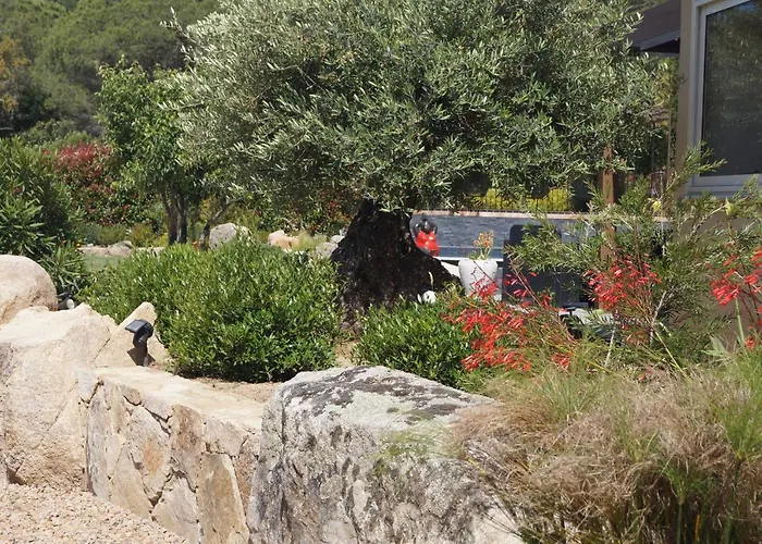 Гостьовий будинок Les Jardins De Santa Giulia - Charmante Dhte 2 3*